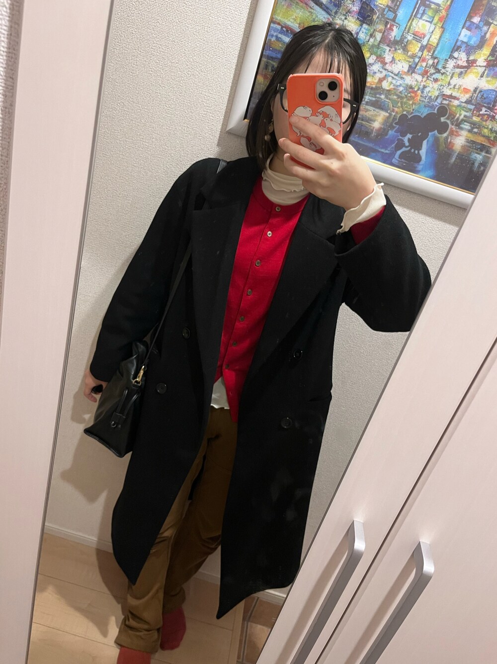 「UNIQLOのアイテム（トップス、レッド系）」を使った、bitansansuiさん（骨格ナチュラル・レディース・162cm）の秋コーディネートの1枚目の写真