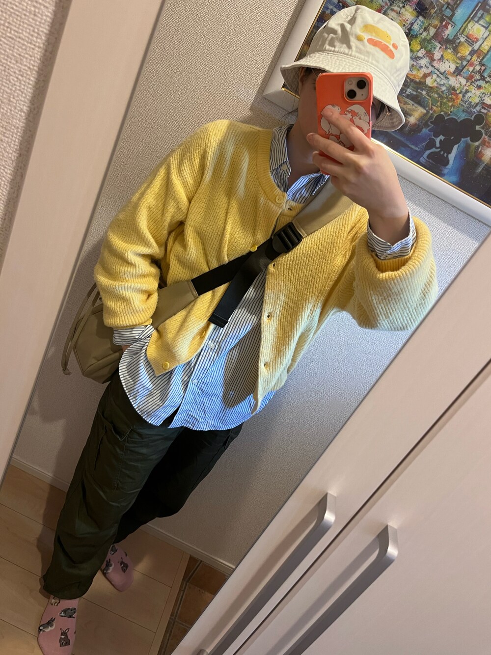 「Availのアイテム（カーゴパンツ、グリーン系）」を使った、bitansansuiさん（骨格ナチュラル・レディース・162cm）の春コーディネートの1枚目の写真