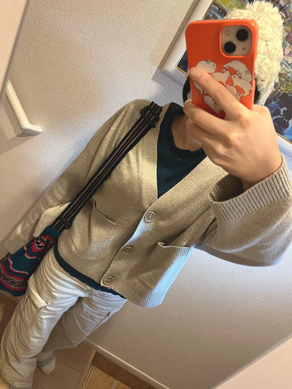 「チャイハネのアイテム（ショルダーバッグ、グリーン系）」を使った、bitansansuiさん（骨格ナチュラル・レディース・162cm）の冬コーディネートの1枚目の写真