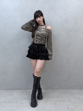 「jouetie（ジュエティ）のパターンシアーベロアトップス（Tシャツ/カットソー、ブラウン系）」を使った、ALYSHIAさん（レディース・167cm）の夏コーディネート