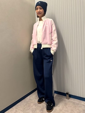 「adidas originals」｜「アイテム（ニットキャップ/ビーニー）」を使った、りほさん（レディース・165cm）の秋コーディネート