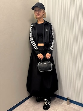 「アイテム（ジャージ）」を使った、りほさん（レディース・165cm）の夏コーディネート
