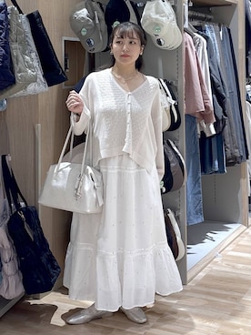 「GLOBAL WORK（グローバルワーク）のらくっション撥水フィットパンプス/135895（パンプス、シルバー系）」を使った、hina11aa18さん（レディース）の春コーディネート