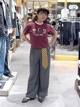 「GLOBAL WORK（グローバルワーク）のスラブ刺繍半袖T/665701（Tシャツ/カットソー、レッド系）」を使った、hina11aa18さん（レディース）の春コーディネート
