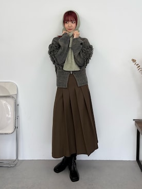 「アイテム（マフラー）」を使った、オリオン座さん（レディース・166cm・10代）の秋コーディネート