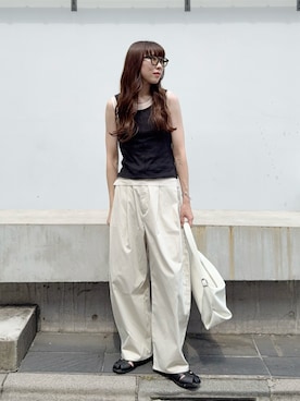 「MAISON SPECIAL（メゾンスペシャル）の【25SUMMER PRE-ORDER】2way Neck Sheer Docking Tank Top/2WAYネックシアードッキングタンクトップ【MAISON SPECIAL/メゾンスペシャル】（タンクトップ）」を使った、MINAEさん（レディース・160cm）の夏コーディネート