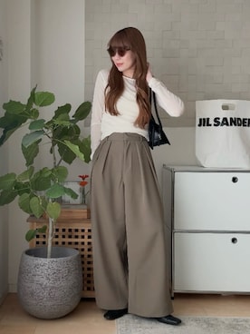 「ベージュ」｜MINAEさん（レディース・160cm）の春コーディネート