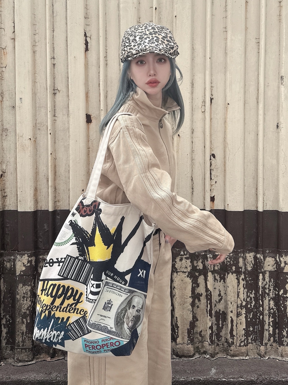 adidas（アディダス）の「ファイヤーバード ツイル クロップ トラック