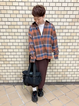 「アイテム（ネックレス）」を使った、うちこさん（レディース・157cm・40代）の秋コーディネート