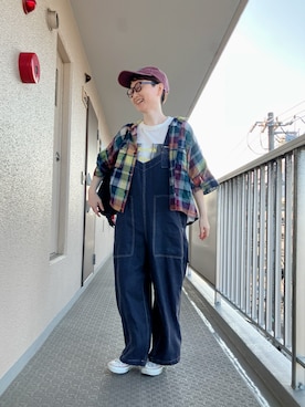 「アイテム（サロペット/オーバーオール）」を使った、うちこさん（レディース・157cm・40代）の秋コーディネート