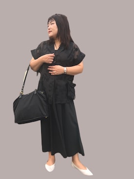 「PRADA（プラダ）のアイテム」を使った、nanさん（レディース・164cm）の秋コーディネート