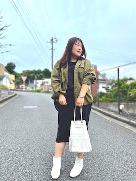 「アイテム（アナログ腕時計、ピンク系）」を使った、nanさん（レディース・164cm）の秋コーディネート