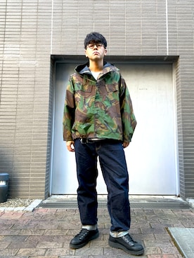 「カモ柄」｜土佐兄弟　兄　たくやさん（メンズ・182cm）の冬コーディネート