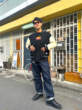 「アイテム（スタジャン）」を使った、土佐兄弟　兄　たくやさん（メンズ・182cm）の冬コーディネート