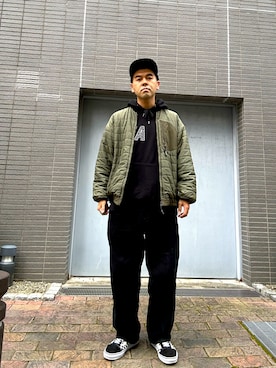 「アイテム（ノーカラージャケット）」を使った、土佐兄弟　兄　たくやさん（メンズ・182cm）の秋コーディネート