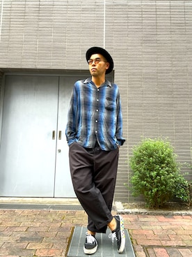 「アイテム（チノパンツ）」を使った、土佐兄弟　兄　たくやさん（メンズ・182cm）の秋コーディネート