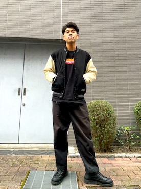 「アイテム（スタジャン）」を使った、土佐兄弟　兄　たくやさん（メンズ・182cm）の秋コーディネート