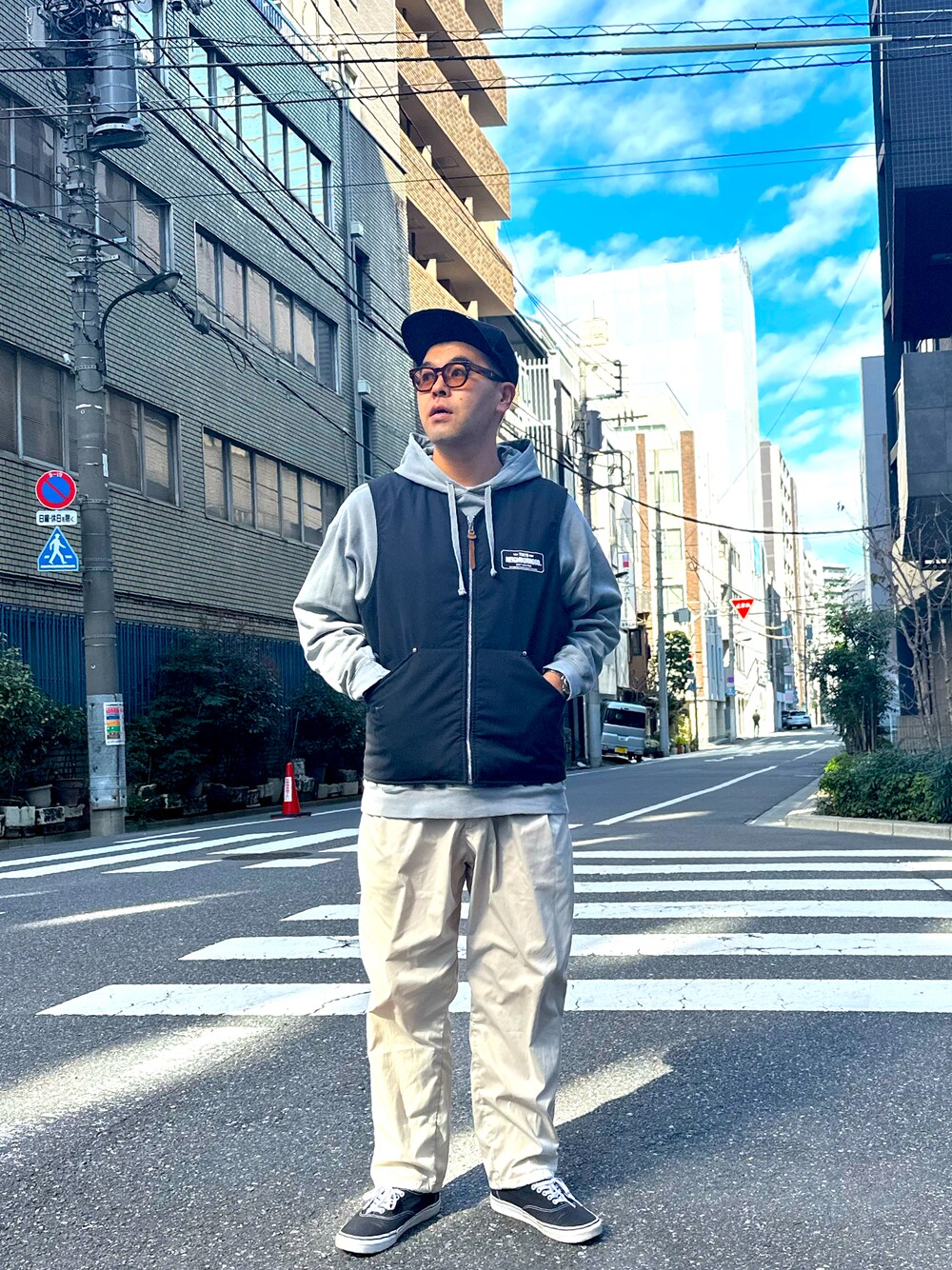 NEIGHBORHOODのベストを使った人気ファッションコーディネート（季節