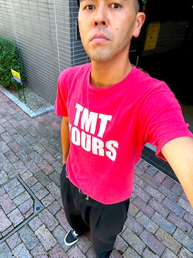 「TMT（ティーエムティー）のアイテム（Tシャツ/カットソー）」を使った、土佐兄弟　兄　たくやさん（メンズ・182cm・30代）の夏コーディネート