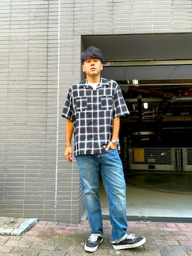 「VANS（バンズ）のアイテム」を使った、土佐兄弟　兄　たくやさん（メンズ・182cm）の夏コーディネート
