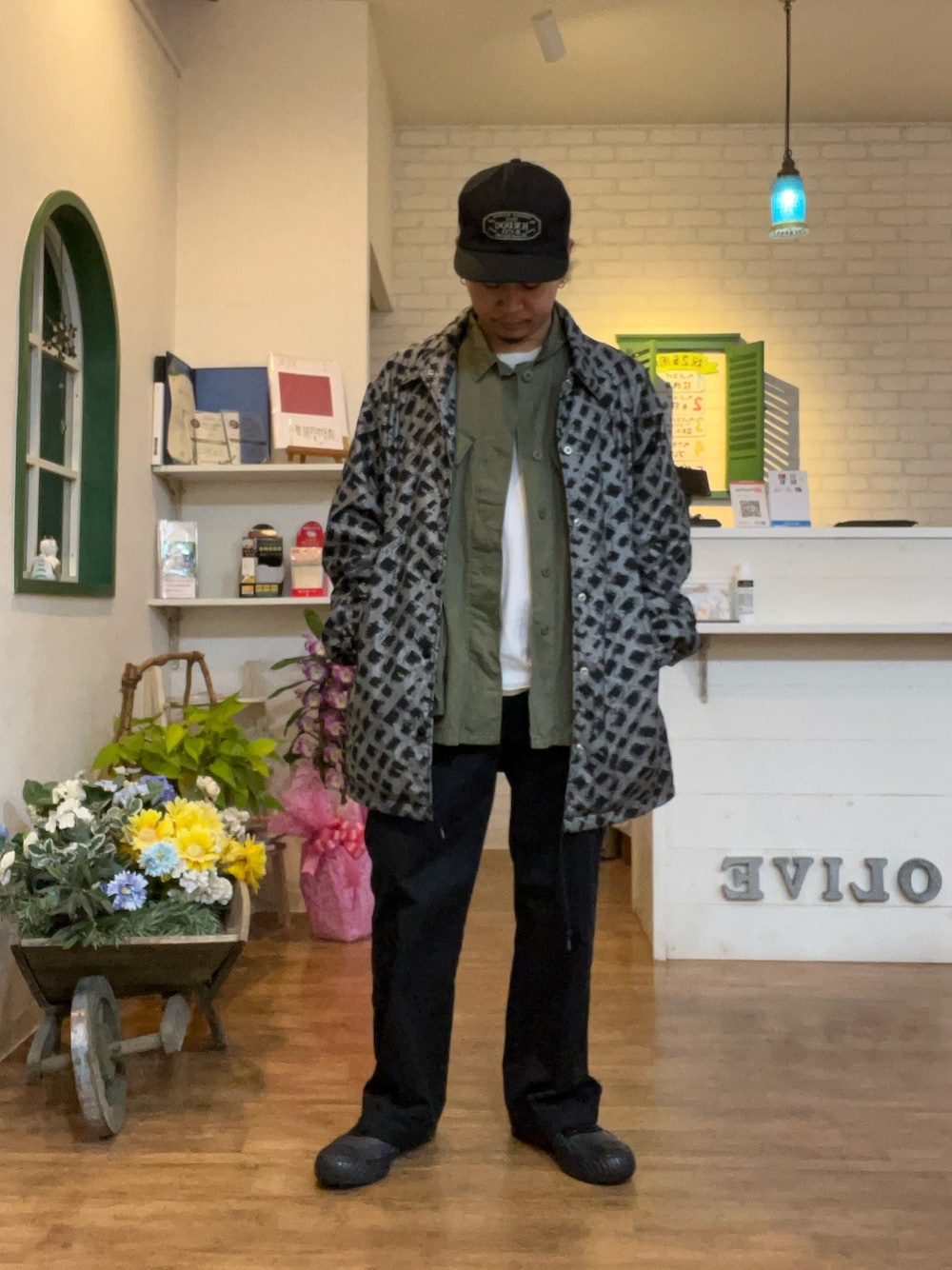 MASSESのナイロンジャケットを使った人気ファッションコーディネート