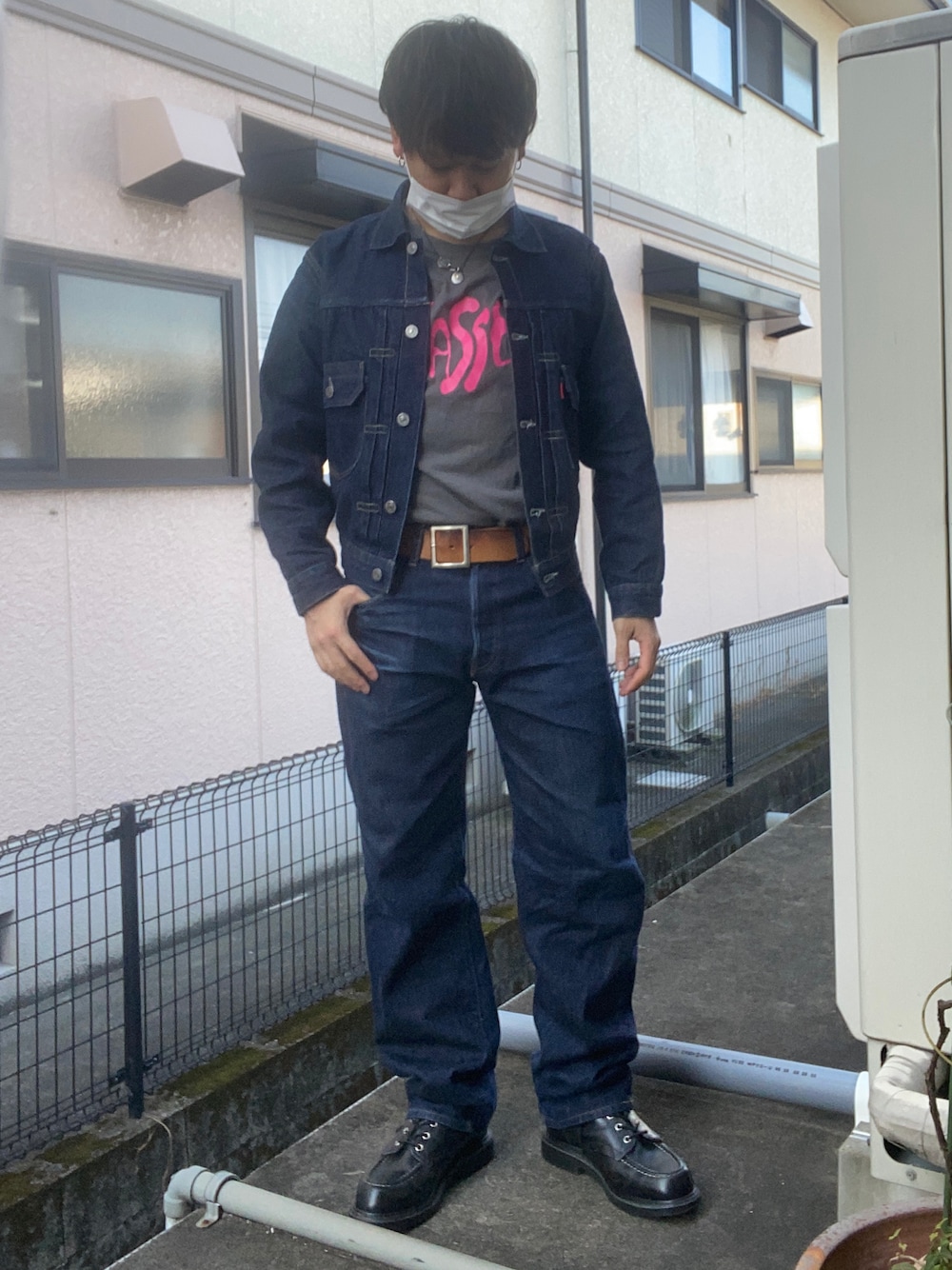 「アメカジ、アメカジコーデ、デニムオンデニム、levis、リーバイス、レッドウィング、Redwing、スーパーソール、インディアンジュエリー、ラリースミス」｜「MASSESのアイテム（Tシャツ/カットソー、その他）」を使った、HAYAさん（メンズ・160cm）の冬コーディネートの1枚目の写真