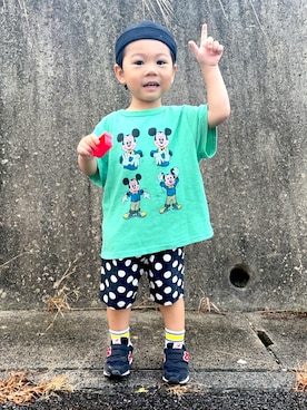 「アイテム（キャップ）」を使った、りつぼーさん（キッズ・90cm）の秋コーディネート