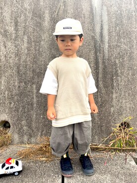 「アイテム（キャップ）」を使った、りつぼーさん（キッズ・90cm）の秋コーディネート