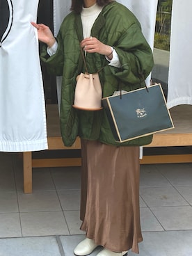 「CLANE（クラネ）のアイテム（ベスト）」を使った、momo さん（レディース・168cm）の春コーディネート