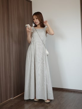 「CAPRICIEUX LE'MAGE（カプリシューレマージュ）のギャザーポケットワンピース（ワンピース、ホワイト系）」を使った、aoiさん（レディース・158cm）の夏コーディネート