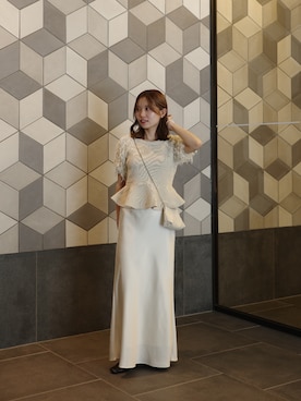 「CAPRICIEUX LE'MAGE（カプリシューレマージュ）のフリンジペプラムニット（ニット/セーター、ベージュ系）」を使った、aoiさん（レディース・158cm）の春コーディネート