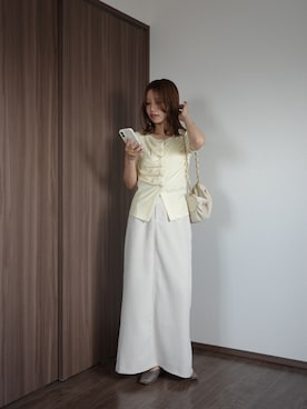 「CAPRICIEUX LE'MAGE（カプリシューレマージュ）のフロントタックフリルT（Tシャツ/カットソー、イエロー系）」を使った、aoiさん（レディース・158cm）の春コーディネート