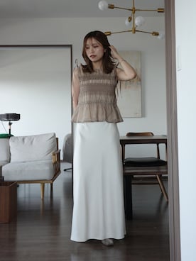 「CAPRICIEUX LE'MAGE（カプリシューレマージュ）のオーガンジーペプラムブラウス（シャツ/ブラウス、ベージュ系）」を使った、aoiさん（レディース・158cm）の夏コーディネート