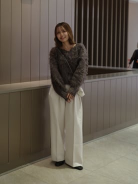 「CAPRICIEUX LE'MAGE（カプリシューレマージュ）の【累計2万本！】【LE'MAGE×gemeilコラボ】2タックワイドパンツ（その他パンツ、ホワイト系）」を使った、aoiさん（レディース・158cm）の秋コーディネート