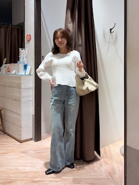 「CAPRICIEUX LE'MAGE（カプリシューレマージュ）の【低身長サイズあり】セミフレアデニム（デニムパンツ、ブルー系）」を使った、aoiさん（レディース・158cm）の春コーディネート