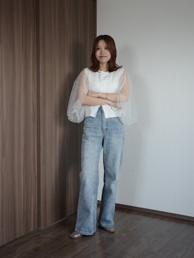 「CAPRICIEUX LE'MAGE（カプリシューレマージュ）の〈C.L〉チュールレイヤードノースリニット（Tシャツ/カットソー、ホワイト系）」を使った、aoiさん（レディース・158cm）の春コーディネート