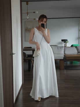 「CAPRICIEUX LE'MAGE（カプリシューレマージュ）のギャザーポケットワンピース（ワンピース、ホワイト系）」を使った、aoiさん（レディース・158cm）の夏コーディネート