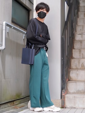 Kyoさんの「ハイウエスト ワイドスラックス / high waist wide slacks」を使ったコーディネート