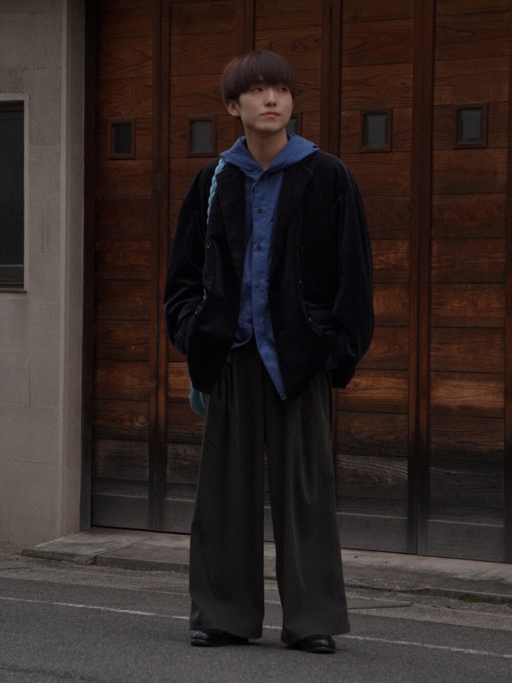 soerte（ソエルテ）の「Oversize 6B velvet tailored jacket