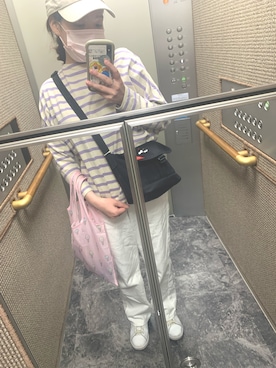 「ごきげんウィーク」｜「アイテム（メッセンジャーバッグ）」を使った、aachan☺︎さん（レディース・154cm）の春コーディネート
