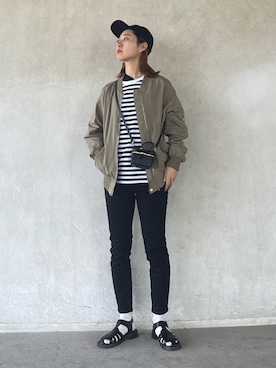 「サンダルに靴下」｜「アイテム（MA-1）」を使った、yukariさん（レディース・168cm）の春コーディネート