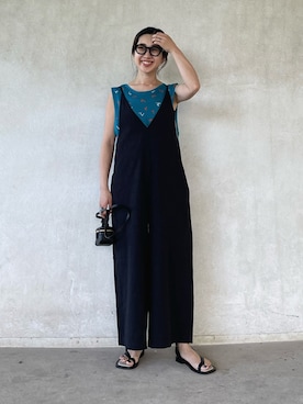 「ニットベスト」｜「アイテム（サロペット/オーバーオール）」を使った、yukariさん（レディース・168cm）の春コーディネート