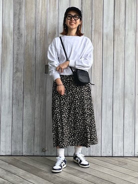 「zucca」｜「アイテム（スウェット）」を使った、yukariさん（レディース・168cm）の春コーディネート