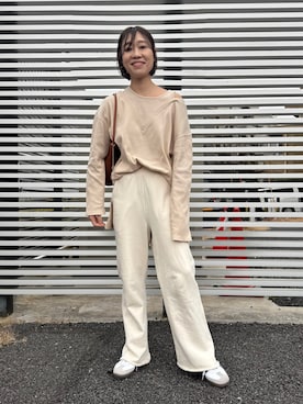 「アイテム（スウェットパンツ）」を使った、yumiさん（レディース・157cm）の冬コーディネート