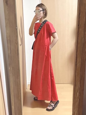 「カラー×コーデ」｜「アイテム（ワンピース）」を使った、yumiさん（レディース・157cm）の春コーディネート