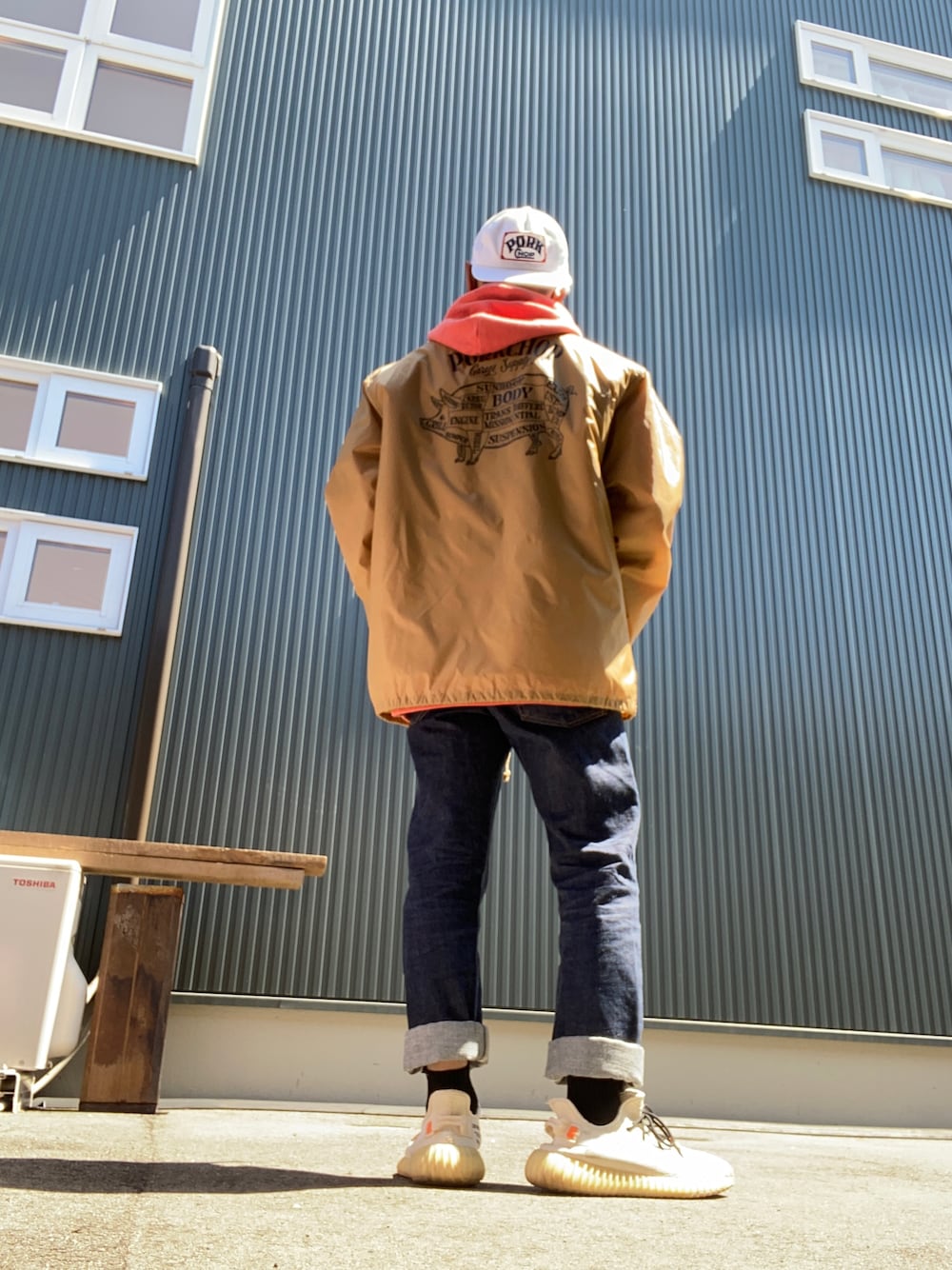 PORKCHOPのナイロンジャケットを使った人気ファッション