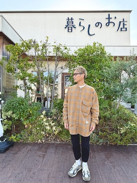 「アイテム（メガネ）」を使った、TO.TOMIさん（メンズ・162cm）の秋コーディネート