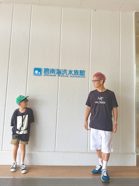 「アイテム（スニーカー、ブルー系）」を使った、TO.TOMIさん（メンズ・162cm）の夏コーディネート