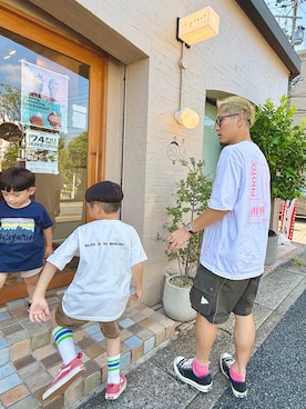「CONVERSE（コンバース）のアイテム」を使った、TO.TOMIさん（メンズ・162cm）の夏コーディネート