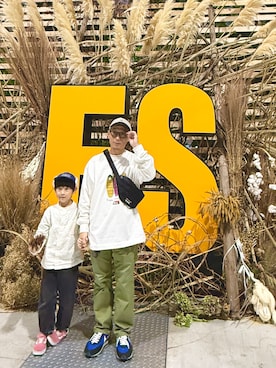 「アイテム（ボディバッグ/ウエストポーチ）」を使った、TO.TOMIさん（メンズ・162cm）の秋コーディネート